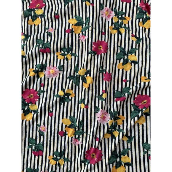 Woman Love Potion White & Blac Striped Roll Tab Long Sleeve Button Up Shirt XL - Picture 5 of 7